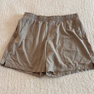 All in Motion Khaki/Gray Elastic Shorts / L